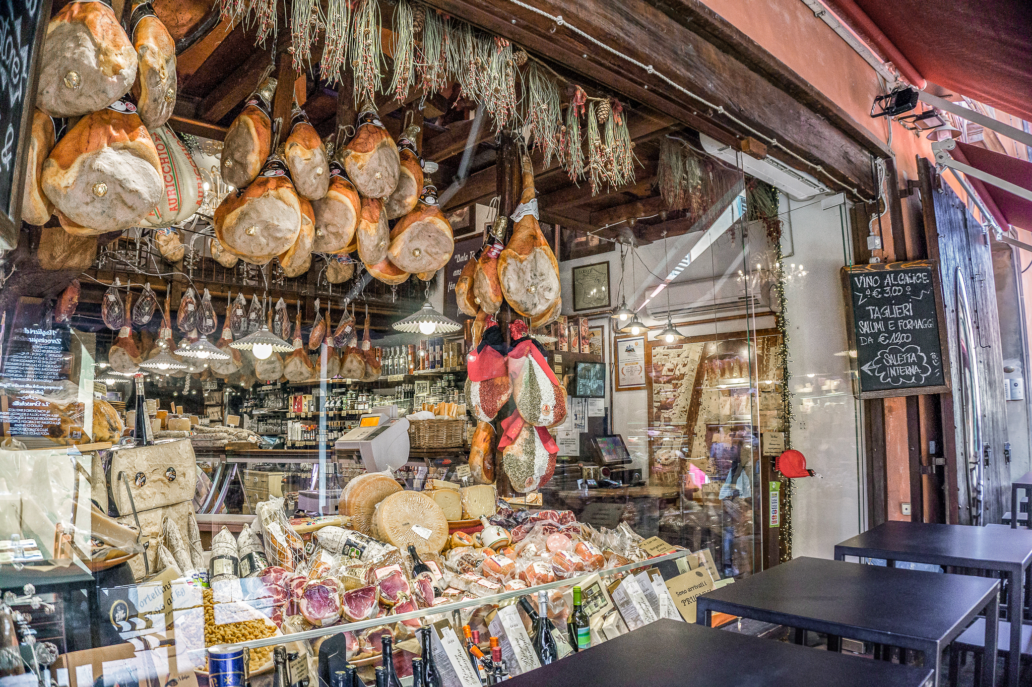 Bologna - Get ready to eat in Emilia-Romagna 8